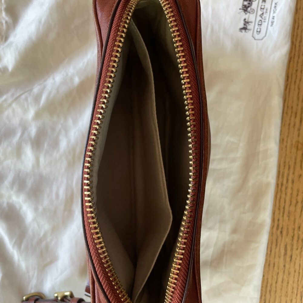 Coach Brown Leather Camera Bag - Picture 3 of 11